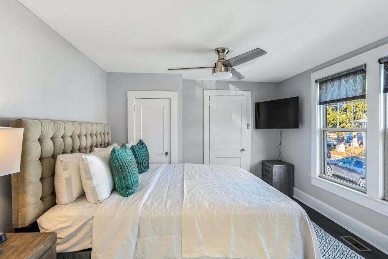 Holiday home 237 East Chestnut St